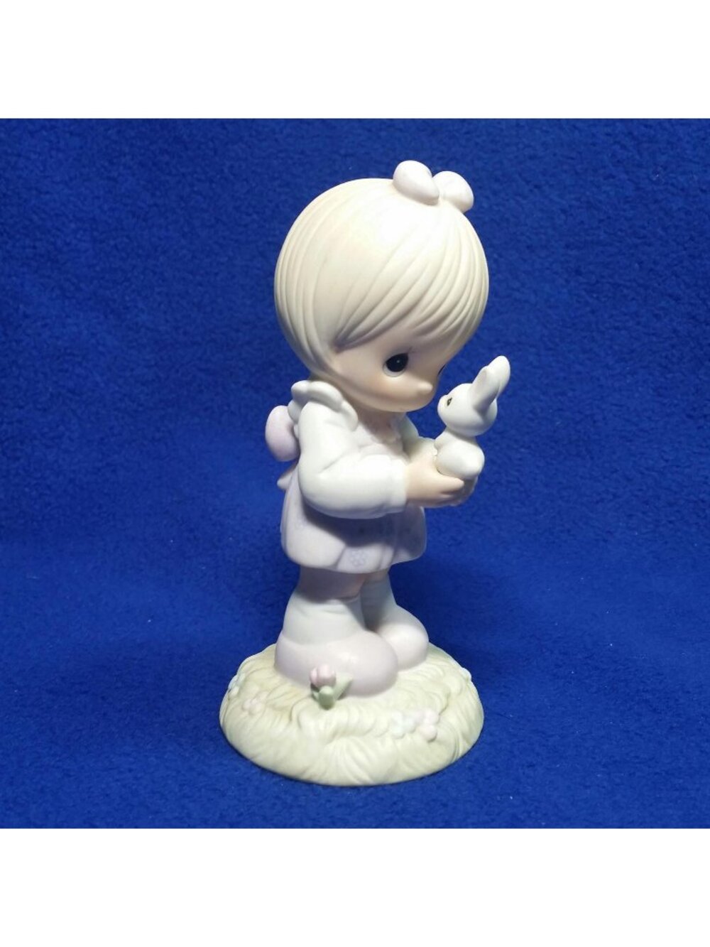 Precious Moments Wishing You A Happy Easter Figurine 109886 Flower Mark No Box